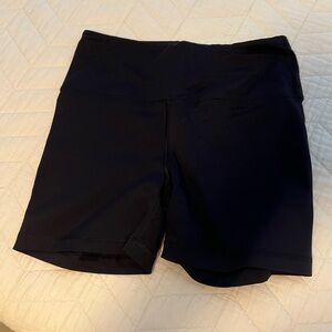 90 Degree by Reflex Black Biker Shorts size large